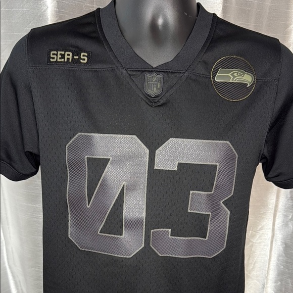 Nike NFL On Field Salute to Service Youth Limited Russell Wilson 03 Seahawks - Picture 1 of 13
